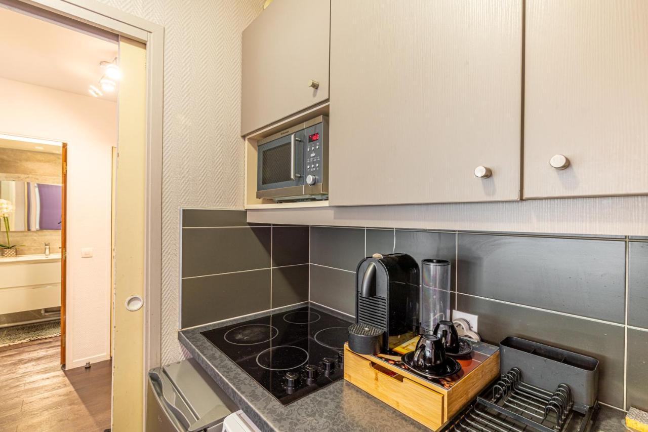 Paris Expo Apart Hotel - Porte De Versailles - 2R & Parking Issy-les-Moulineaux Bagian luar foto
